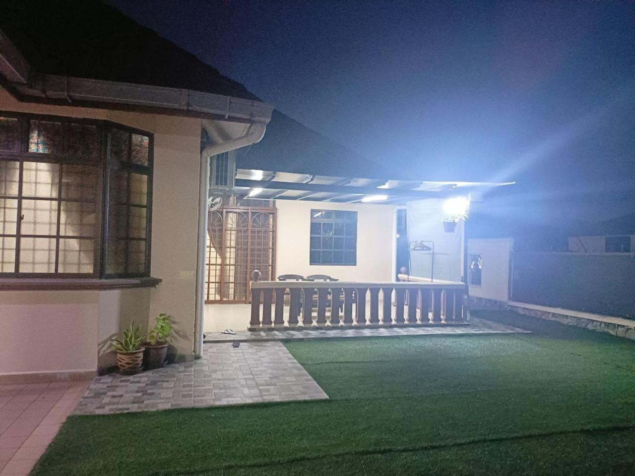 Holiday home Rinting Corner Islamic Homestay, Pasir Gudang Masai