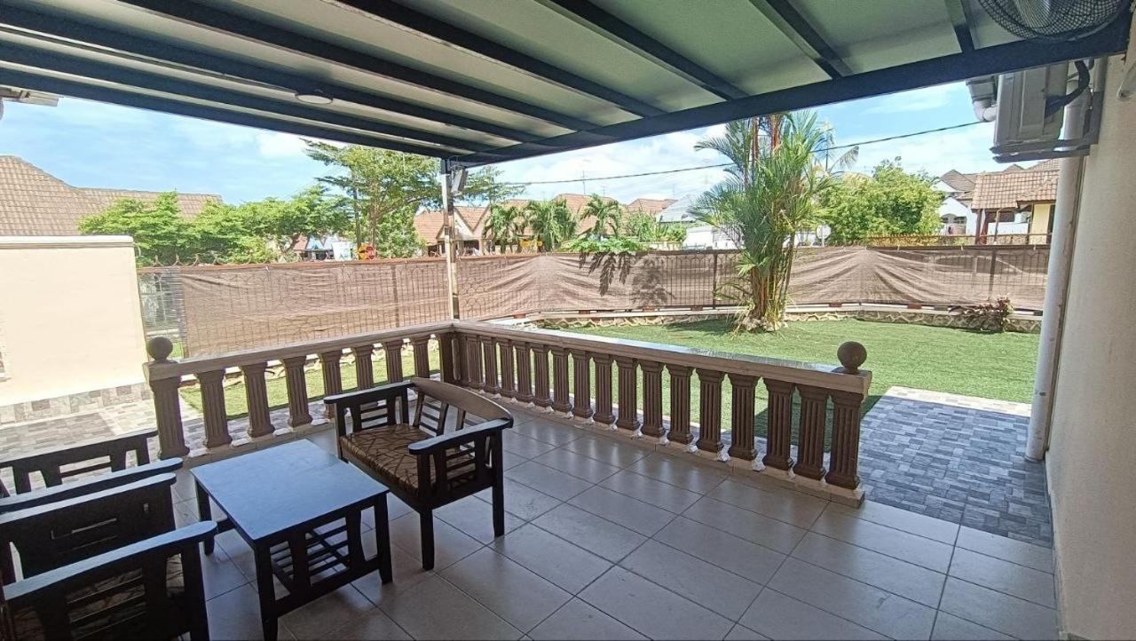 Rinting Corner Islamic Homestay, Pasir Gudang Holiday home