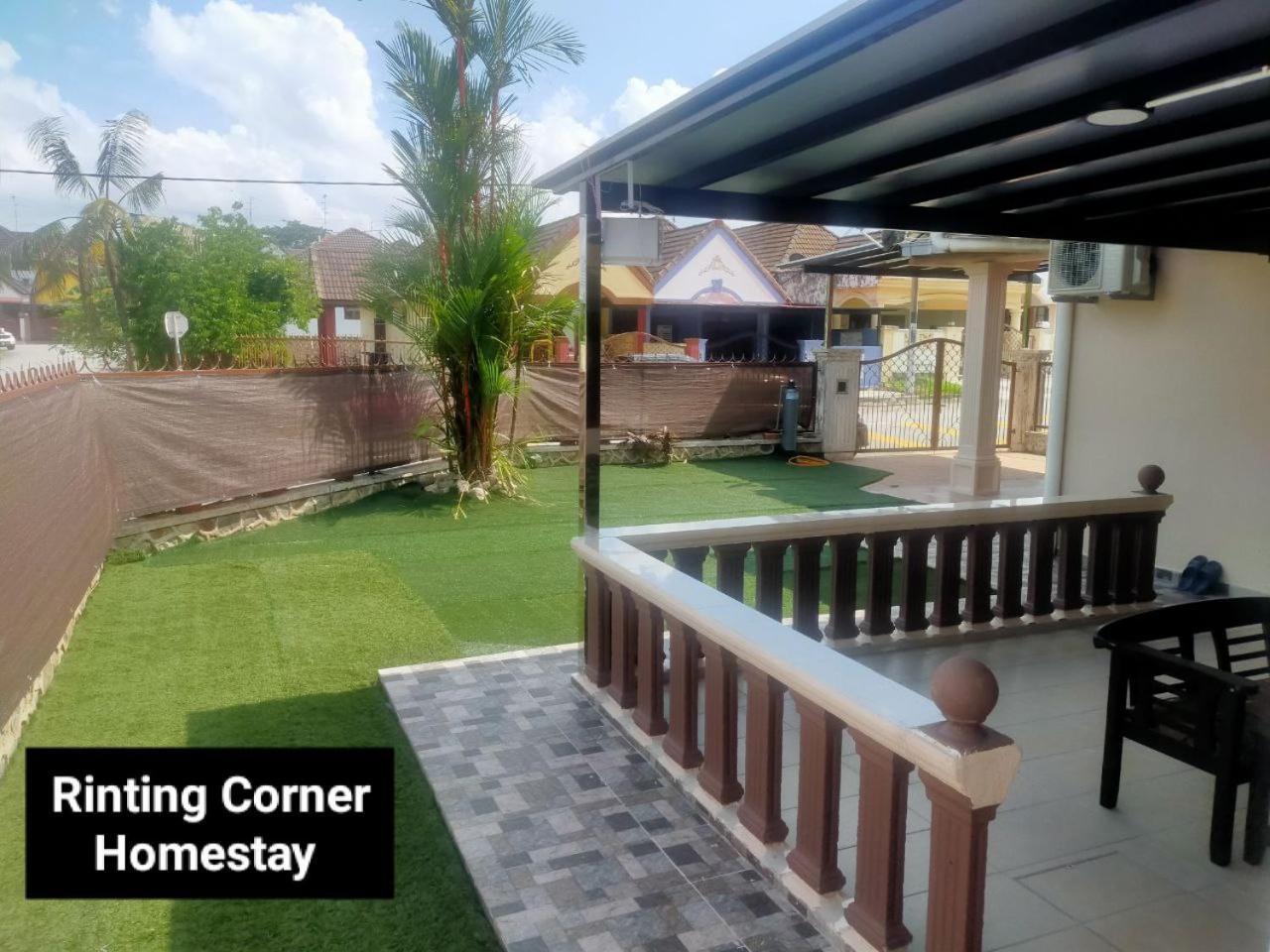 Rinting Corner Islamic Homestay, Pasir Gudang Holiday home Masai